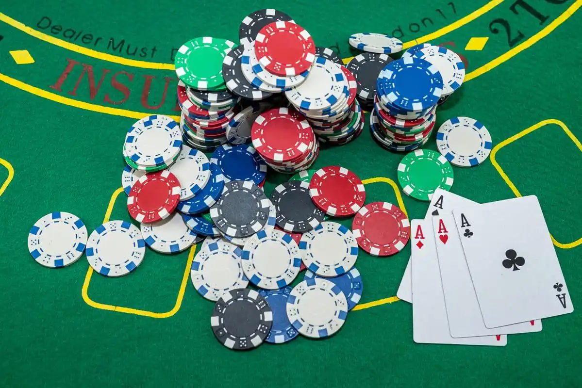 Filipino player accessing 72ph casino on a mobile phone browser